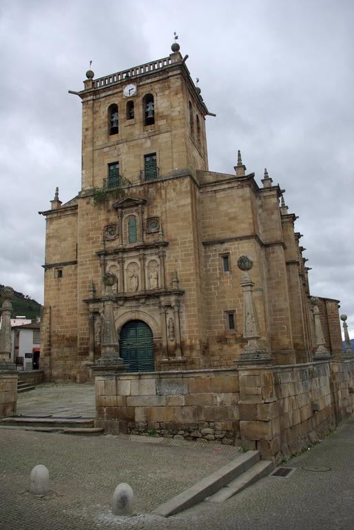 Alojamento Rural De Colmeais Exterior foto
