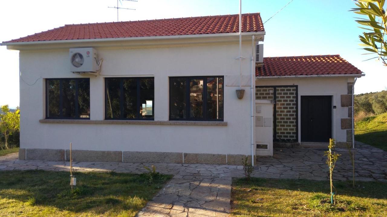 Alojamento Rural De Colmeais Exterior foto